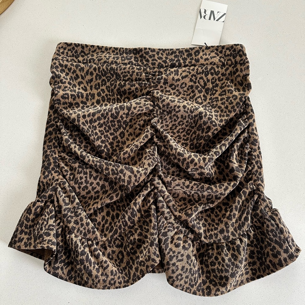 Zara Corduroy leopard Skirt